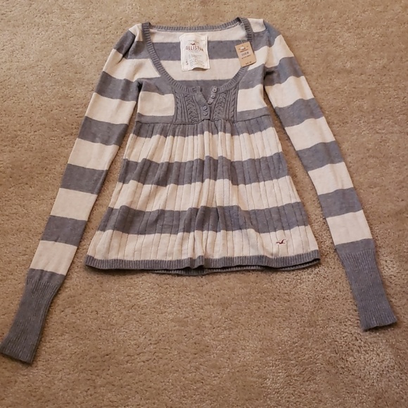 Hollister Sweaters - NWT Hollister Stripe Sweater